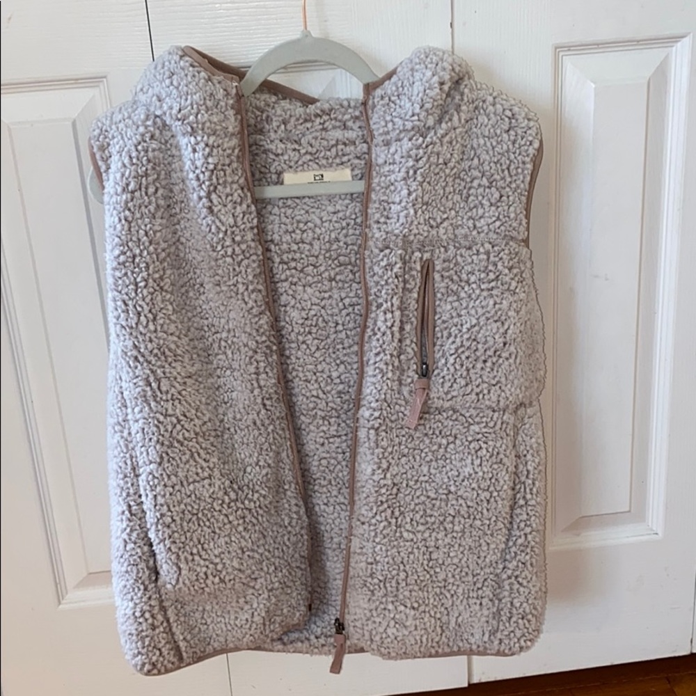 Sherpa vest